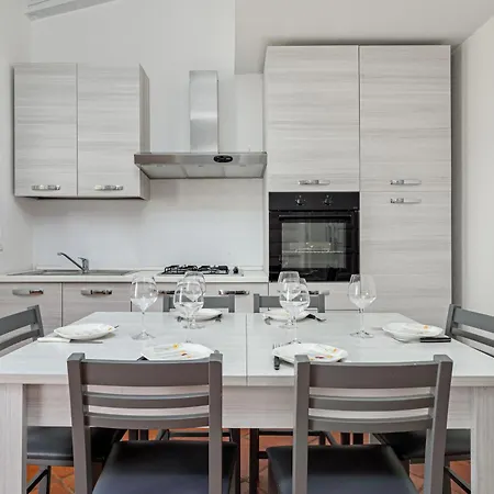 Lejlighed Trilo Piazzetta Garden