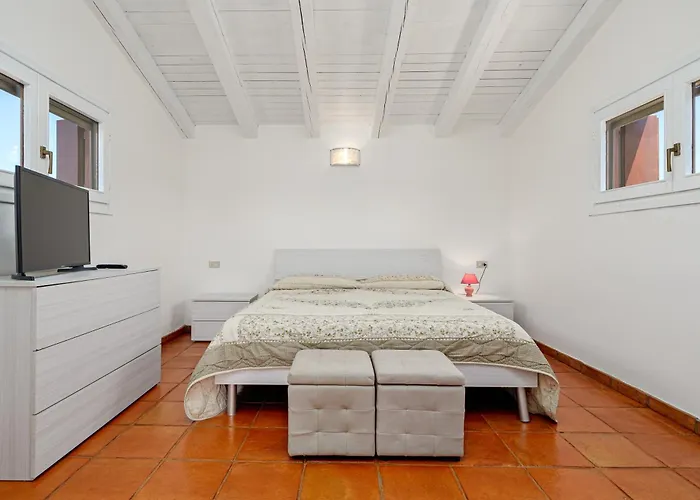 アパート Trilo Piazzetta Garden